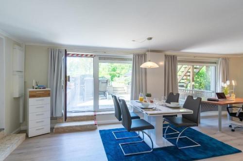 Χώρος καθιστικού στο Haus-Schwanensee-Wohnung-5