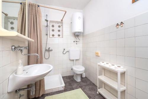 Apartments and Room Sanja