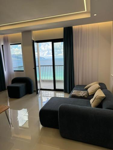 Sea view apartment