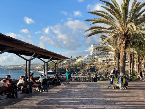 Playa, Pool & Nightlife Steps from Clubs & Beach Las Américas by Aqua Vista Tenerife