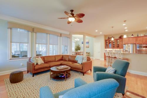 a living room with a couch and chairs at 6 Mi to Bethany Beach Family Home with BBQ and Yard in Ocean View