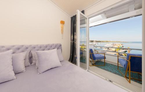 Amazing Apartment In Novalja