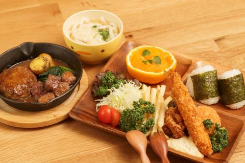 Φαγητό σε αυτό το ryokan ή κάπου εκεί κοντά
