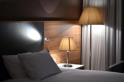 Katil atau katil-katil dalam bilik di DoubleTree by Hilton Ankara Incek