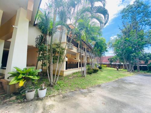 Zahrada ubytování Apartel at Lanta Resort