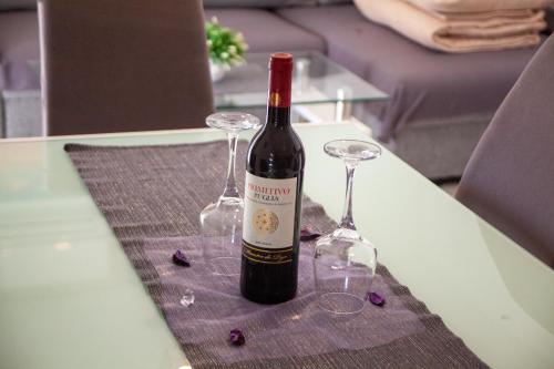 Gallery image of Holiday House Rose in Karlobag