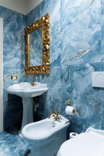 Un baño de Palazzo Titti Rialto Suites