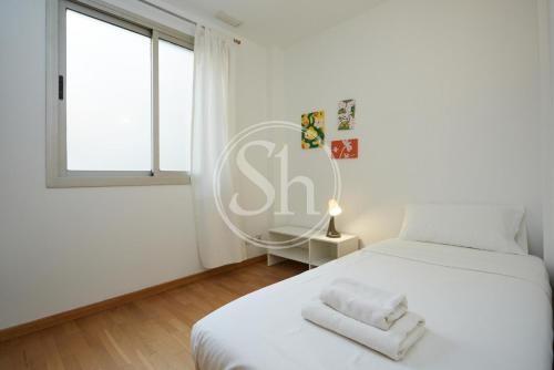 Modern Urban Stay Close to Sants Barcelona