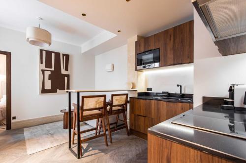 Stylish Apartment - 1BR-4P - Vendôme Square