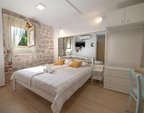 Studio 4two -Old town - groundfloor