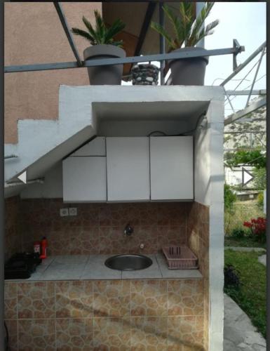 Una cocina o zona de cocina en Iris