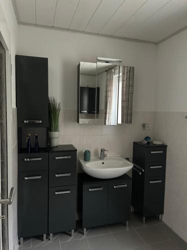 Fotografie z fotogalerie ubytování Schieferstübchen Winterberg Ferienwohnung für 10 Personen v destinaci Winterberg