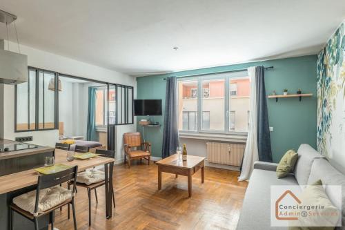 Évasion Urbaine - Confort Moderne pour 4 Voyageurs