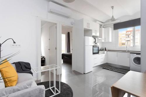 Cozy And Quiet In Trendy Sants
