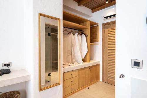 Foto dalla galleria di Nomad Boutique Hotel Side - Adults Only a Side