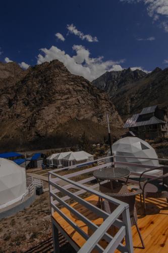 Üldine mäevaade või majutusasutusest The Alpinist Glamping Resort pildistatud vaade