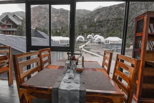 Üldine mäevaade või majutusasutusest The Alpinist Glamping Resort pildistatud vaade