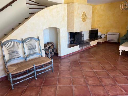 Villa spacieuse à Agde avec piscine privée, idéale pour familles