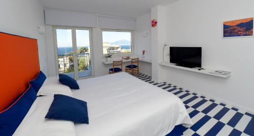 Gallery image of 3 Suites View in Sorrento