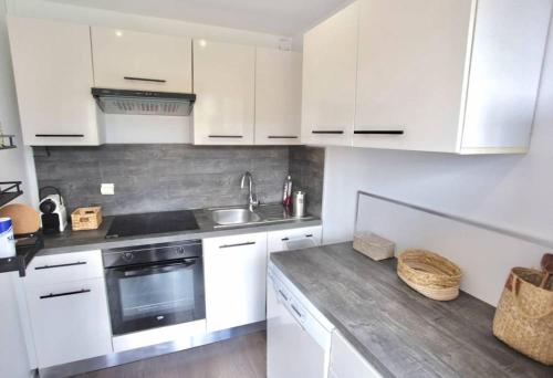 Photo de la galerie de l'établissement 14459 Studio, à Mandelieu-la-Napoule