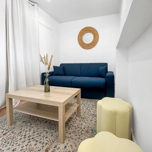 Photo de la galerie de l'établissement Studio sympa-lumineux proche Paris - 7 mn métro 11, à Noisy-le-Sec