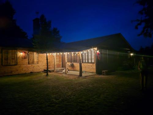 Fotografie z fotogalerie ubytování Domek letniskowy nr 2 Przewięź v destinaci Płaska