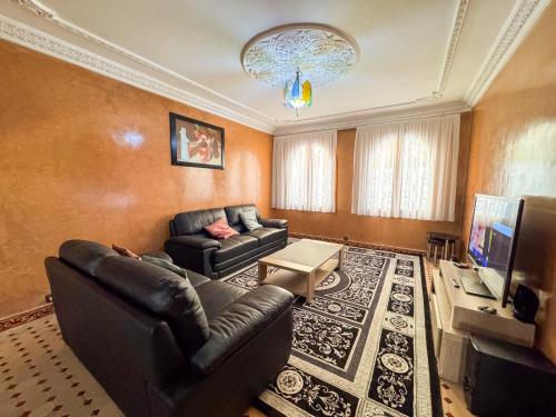 Ruang duduk di Villa luxueuse prés de la mer