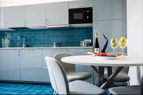 Кухня или мини-кухня в Azzurra Domus Amalfi Coast
