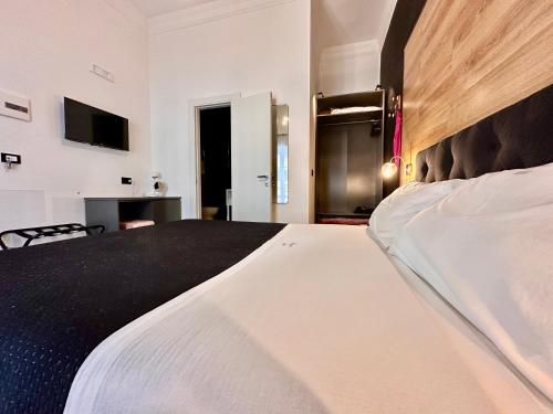 Elegance Rooms Spaccanapoli photo 99
