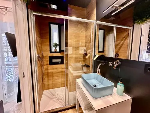 Elegance Rooms Spaccanapoli photo 17