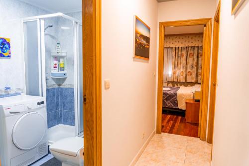 Ένα μπάνιο στο Habitación Centro Pontereas