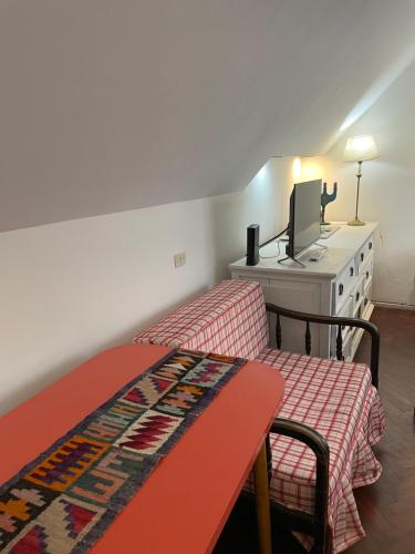 Postel nebo postele na pokoji v ubytování Cozy and trendy studio in Palermo, Las Cañitas 300MB