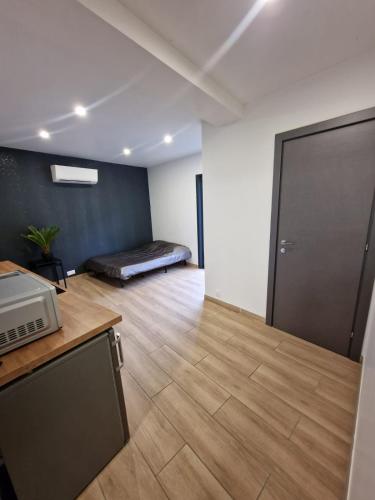 Studio en bord de mer avec jardin proche de Montpellier