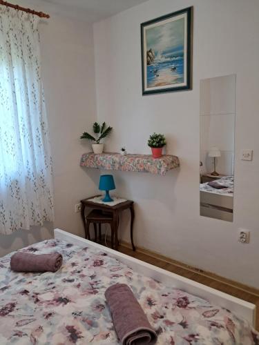 Cozy-family apartment (5-10 min from main market)