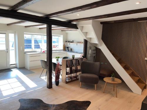 Gallery image of New Stylish Apartment Downtown in Klaksvík