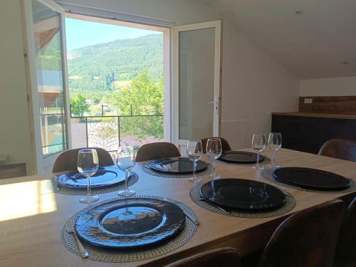 Grand appartement neuf au calme