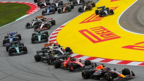 a group of race cars on a race track at Apartamentos Rosa de Abril in Teià