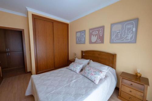 Ένα ή περισσότερα κρεβάτια σε δωμάτιο στο Praia de Mira - Apartamento T2