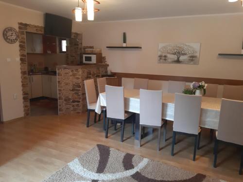 Η κουζίνα ή μικρή κουζίνα στο Casa Roland
