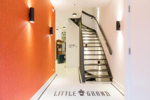 Little Grand – Photos 5