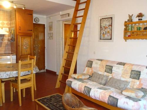 Les Gets : Duplex lumineux 2 pièces, ski-in/out, à 250m du centre, pour 6/8 personnes - FR-1-802-63