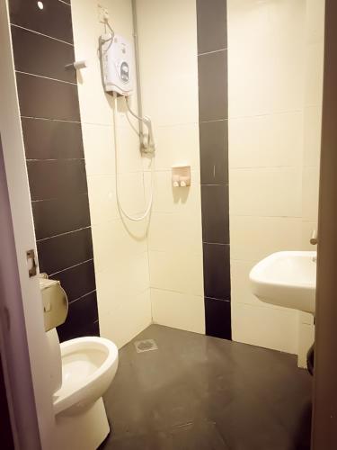 Gallery image of Red Orange Hotel in Kuala Pilah