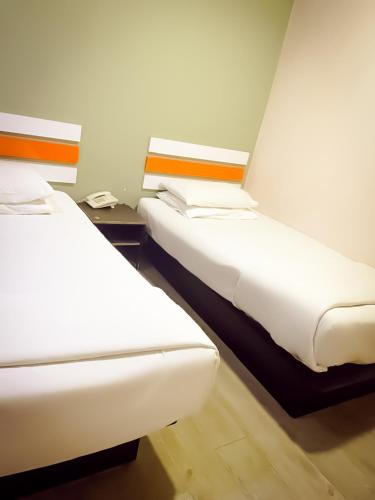 Gallery image of Red Orange Hotel in Kuala Pilah