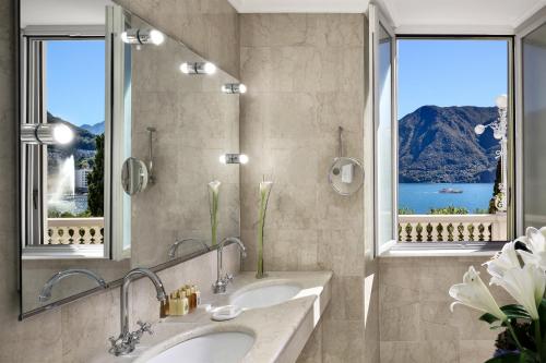 Un baño de Hotel Splendide Royal