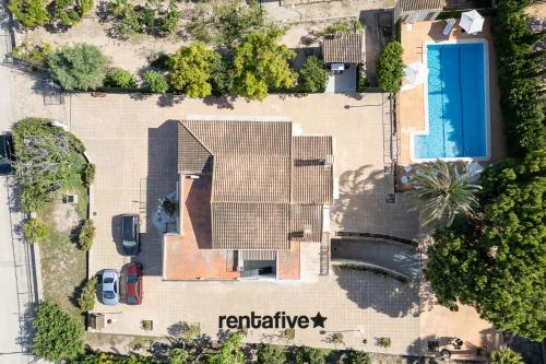 rentafive - Chalet - Piscina Privada