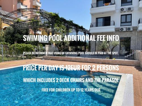 Afbeelding uit fotogalerij van YOUR CHOICE in Bar