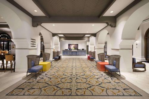 DoubleTree by Hilton Austin Image