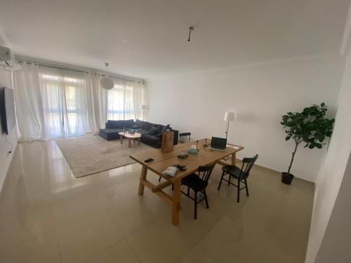 Posezení v ubytování Luxe Madinaty Home