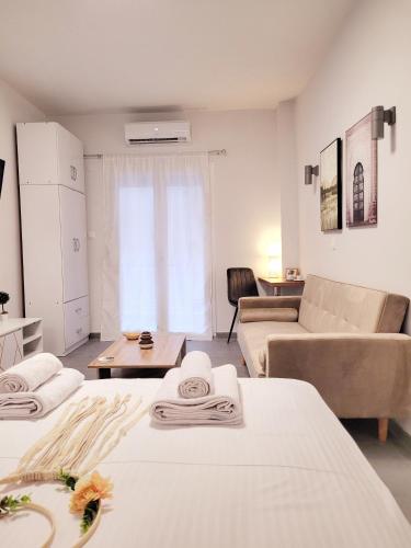 Studio Luxe by GOLDENLAND
