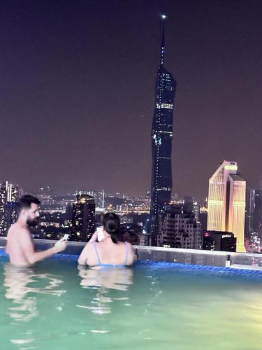 Επισκέπτες που μένουν στο THE LUXE INFINITUM KLCC By KL MALAYSIA